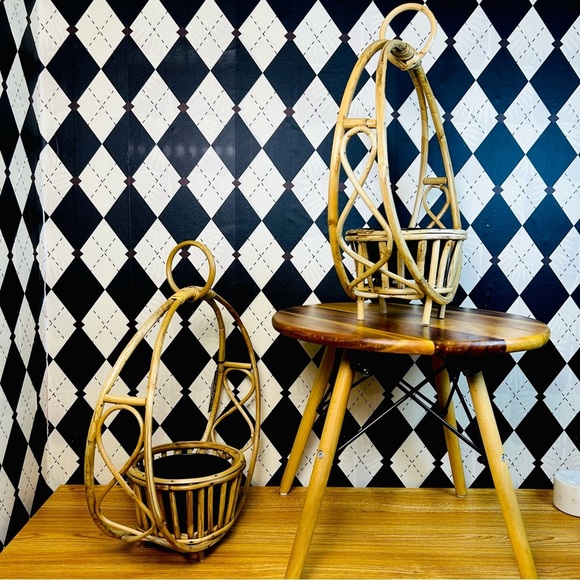 ELABORATE Rattan Planters 22” Pair Circular Frame Boho Coastal Rustic Luxury - Picture 5 of 11